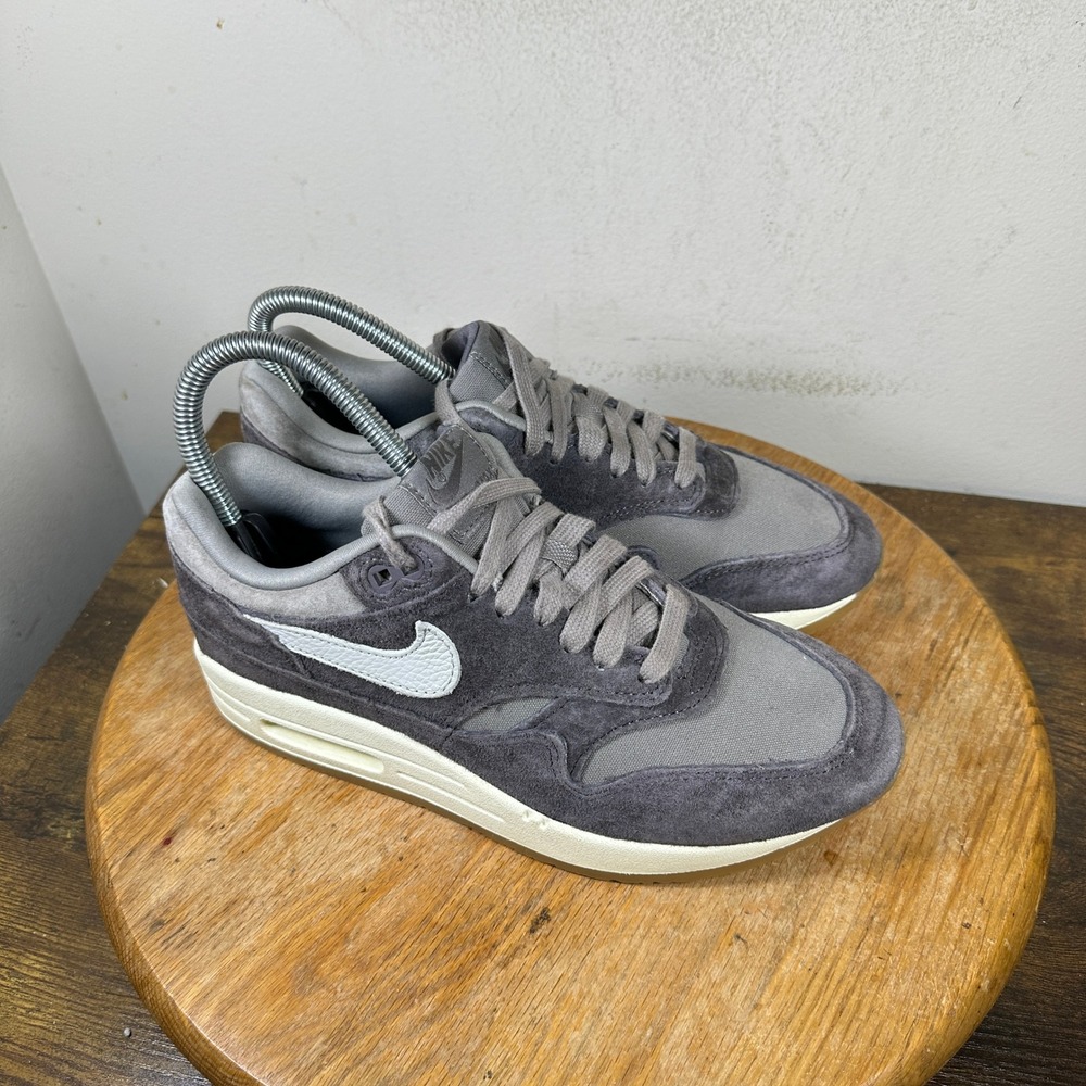Nike Air Max 1 Crepe Soft Grey Suede Canvas Sneakers FD5088-001 Mens 5.5